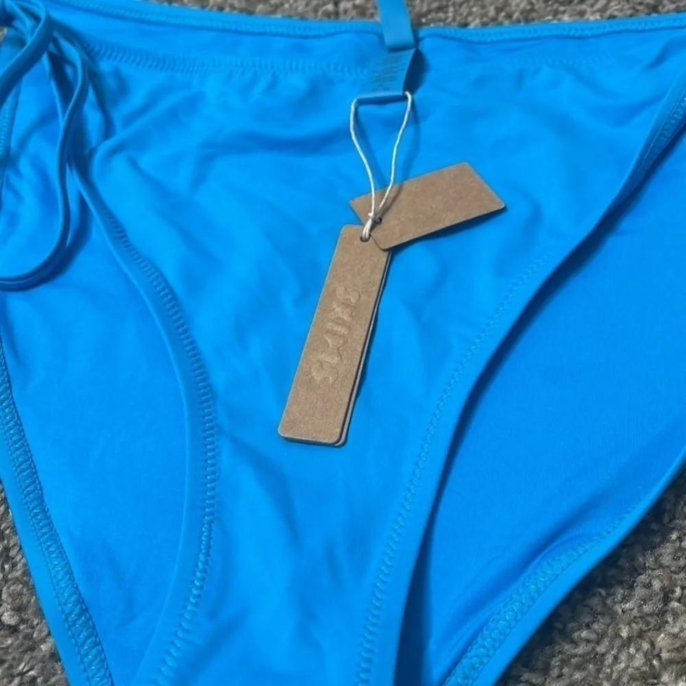 NWT Skims swim dippy tie bottom Sz 4x turquoise